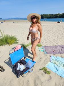 675466240: Chica busca chico en Barcelona