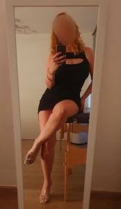 632083129: Chica busca chico en Barcelona