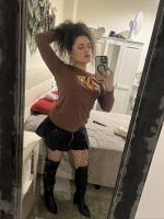 698458075: Transexual en La Coruña