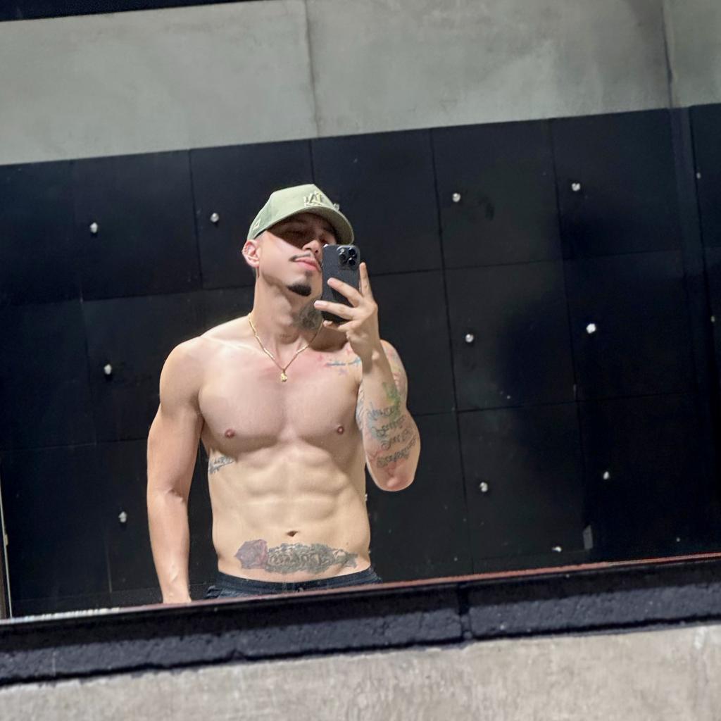 Chico busca chica en Mallorca: 