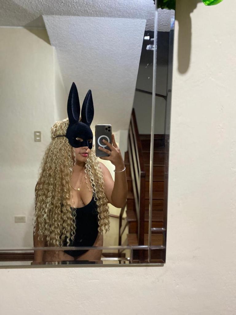 643464324: Chica busca chico en Las Palmas