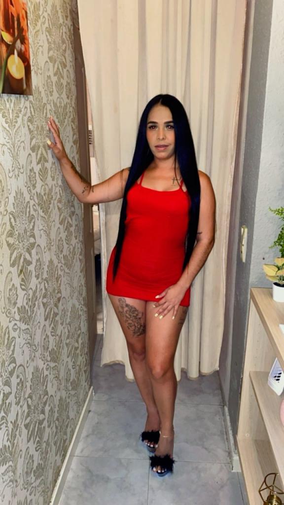 631086796: Chica busca chico en Barcelona