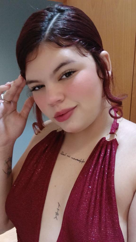 643895816: Chica busca chico en Almería