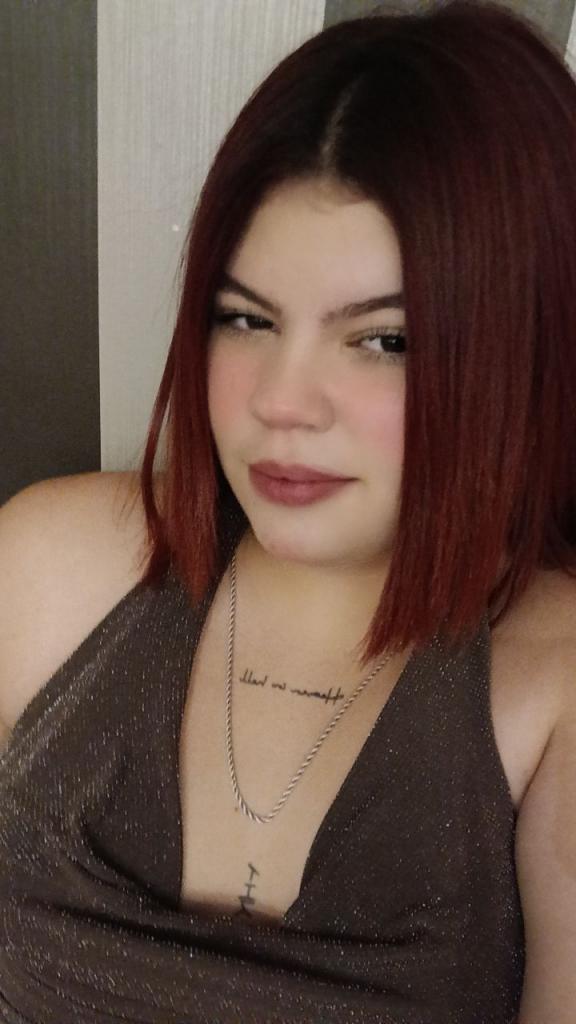 643895816: Chica busca chico en Almería