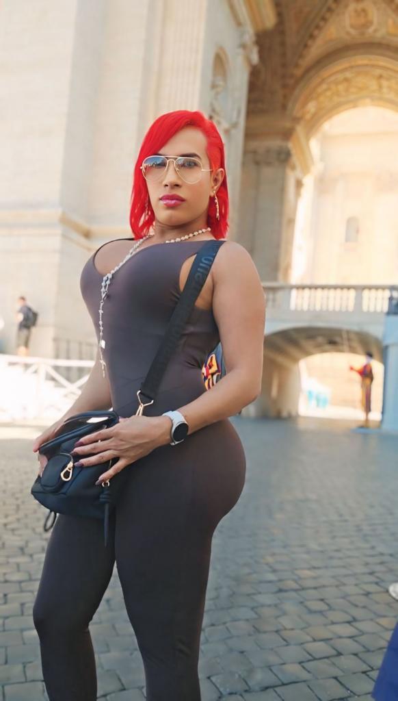 624769945: Travesti en La Coruña