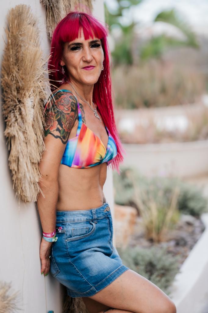 645371148: Chica busca chico en Asturias