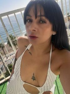 607068560: Chica busca chico en Málaga