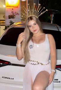 613216335: Chica busca chico en Navarra