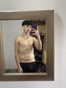 637104417: Chico busca chica en Murcia