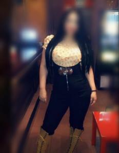 633947719: Chica busca chico en Madrid