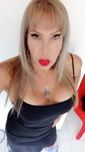 673528676: Transexual en Gerona