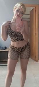 614073146: Chica busca chico en Navarra