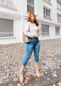 742037269: Chica busca chico en Almería