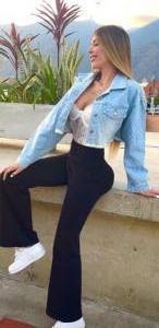 658364992: Chica busca chico en Málaga