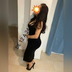 632175489: Chica busca chico en Málaga