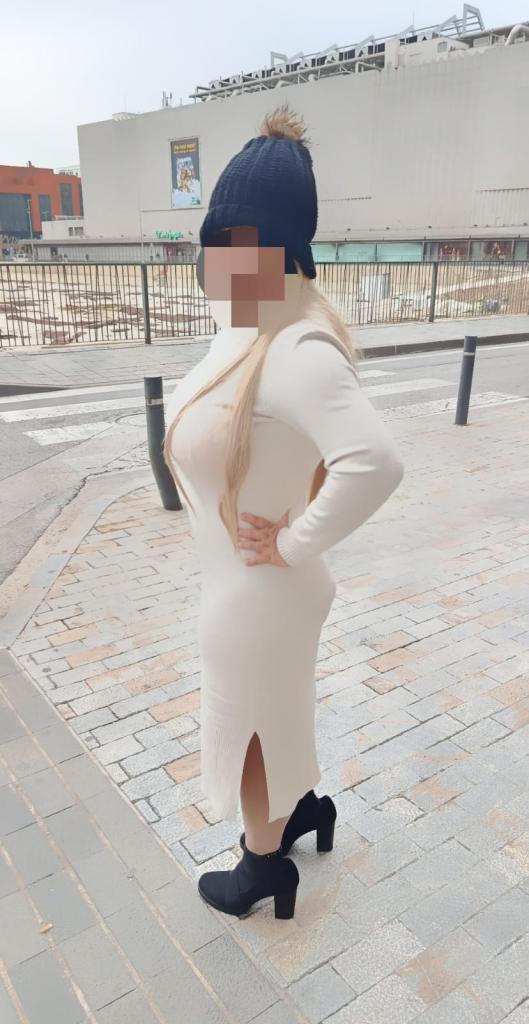 742024210: Chica busca chico en Murcia