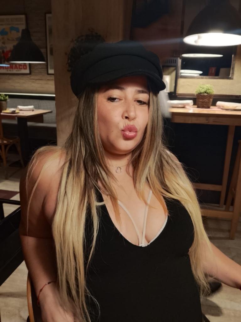 614988381: Chica busca chico en Las Palmas