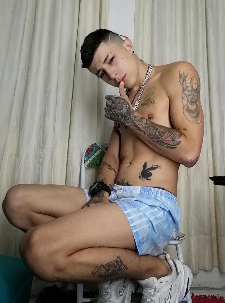 614836400: Chico busca chica en Barcelona