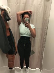 685694155: Chica busca chico en Cáceres