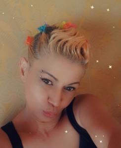 641514308: Chica busca chico en Almería