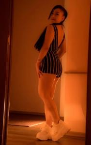 695899635: Chica busca chico en Barcelona