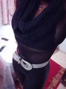 604259177: Chica busca chico en Madrid