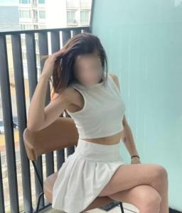 643277580: Chica busca chico en Almería