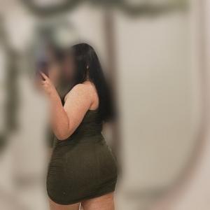 631287179: Chica busca chico en La Coruña