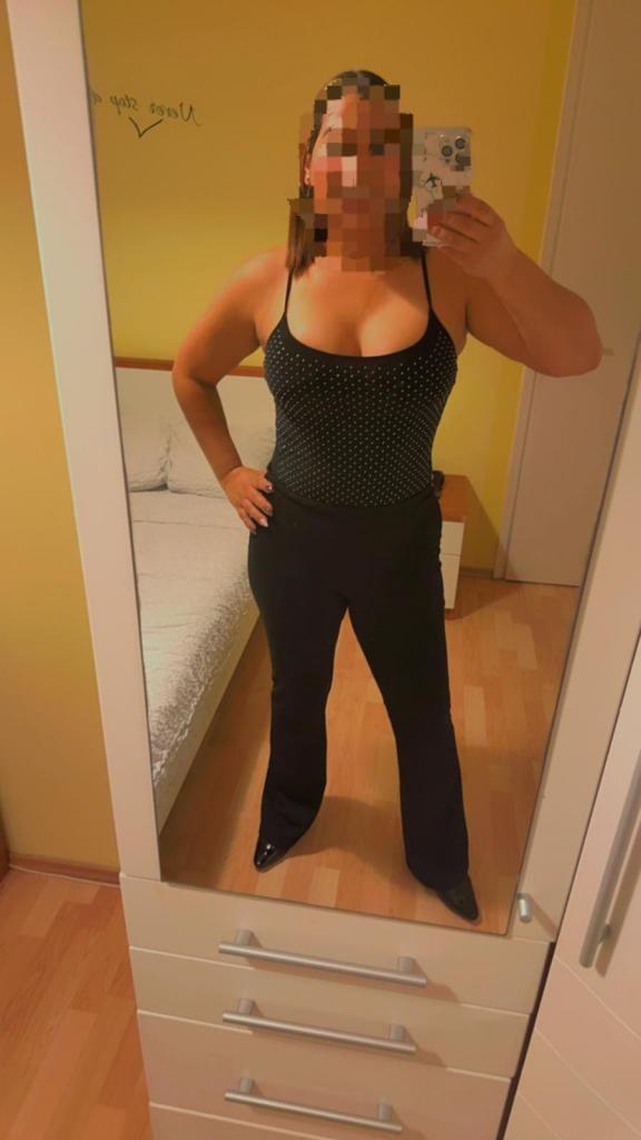 643442417: Chica busca chico en Tenerife