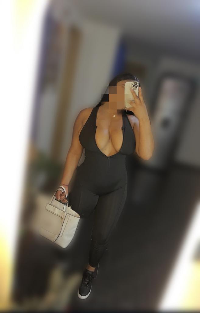 Chica busca chico en Murcia: 