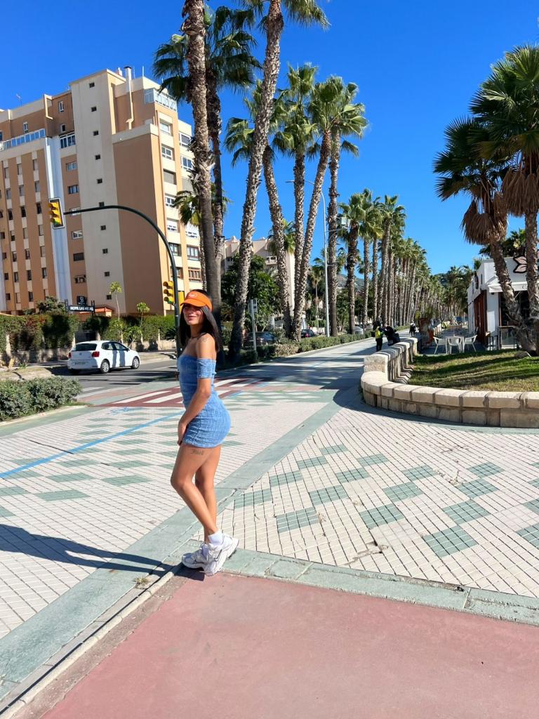 677470638: Travesti en Madrid