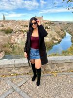 617090999: Chica busca chico en Madrid