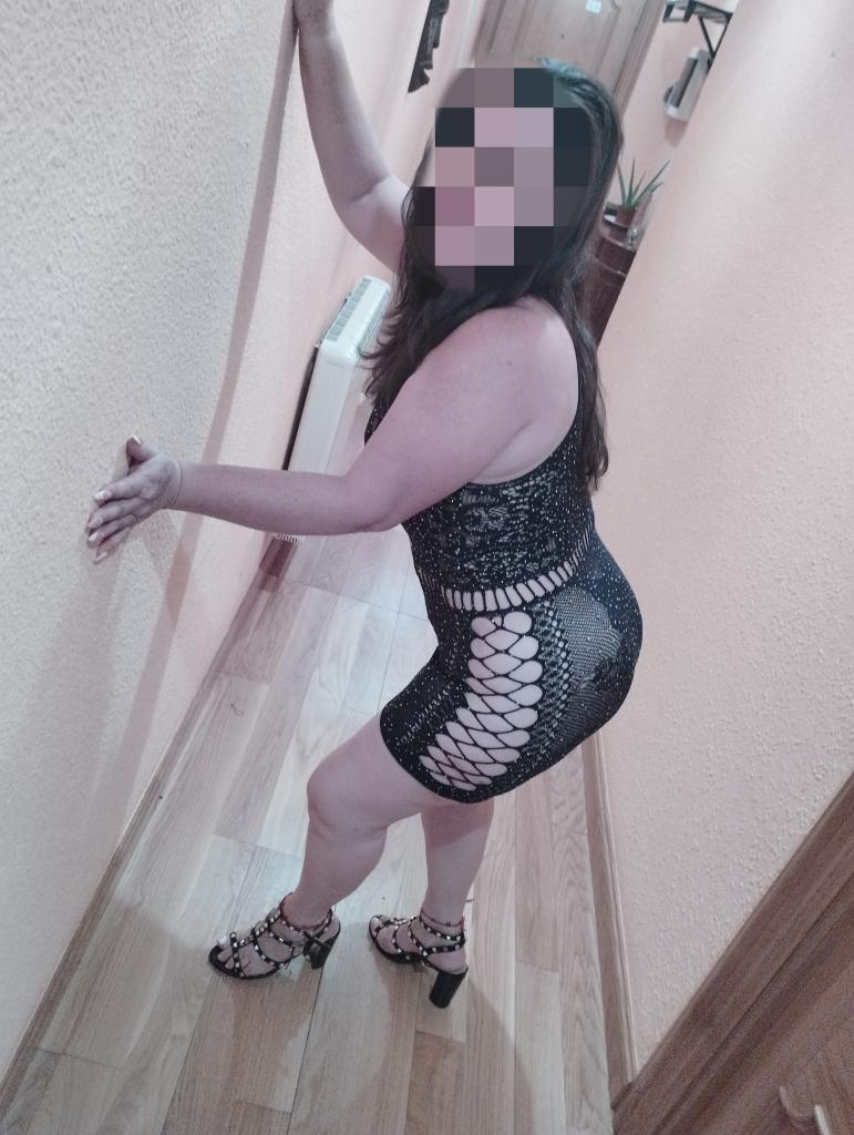 643053704: Chica busca chico en Lugo