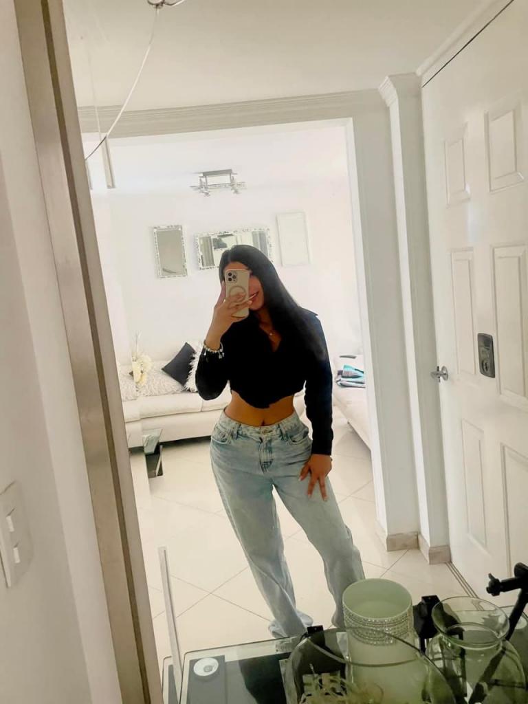 631584470: Chica busca chico en Alicante