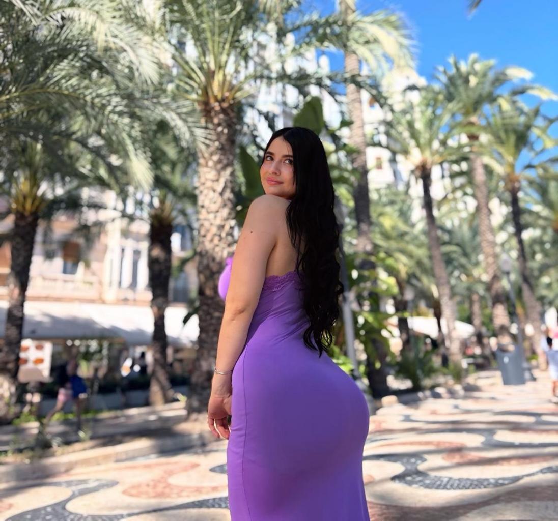 617233697: Chica busca chico en Cantabria