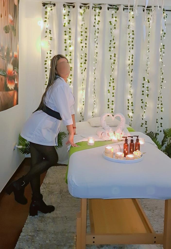 666396540: Chica busca chico en Pontevedra