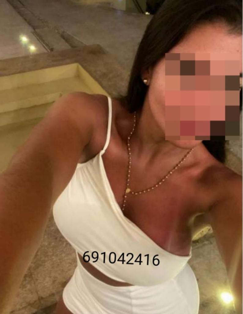 691042416: Chica busca chico en Orense