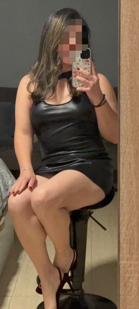 647939461: Chica busca chico en Córdoba