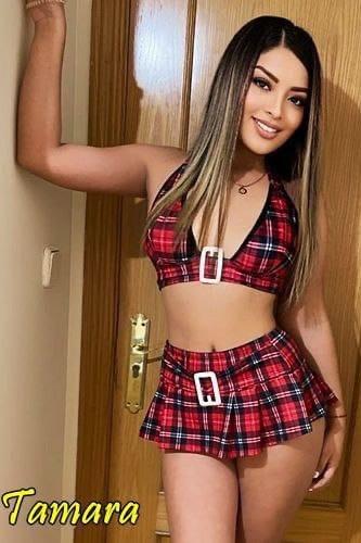 672595038: Chica busca chico en Madrid