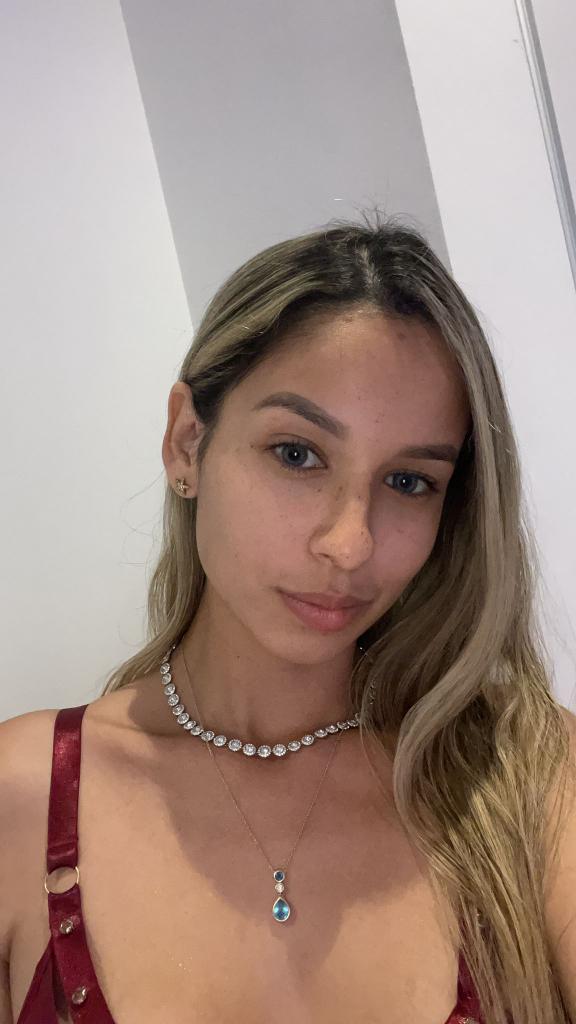 672568972: Chica busca chico en Mallorca