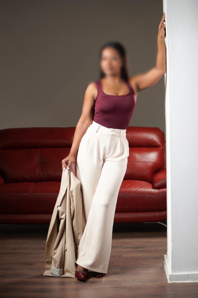 642131461: Chica busca chico en Zaragoza