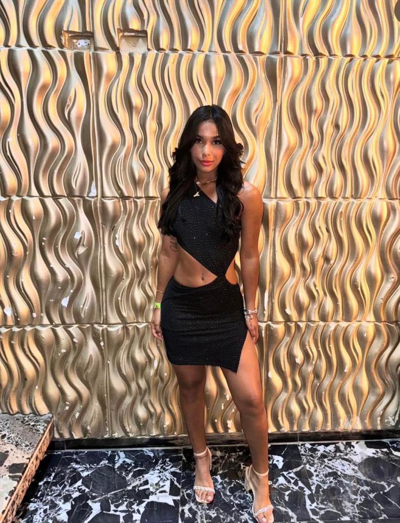 614599887: Chica busca chico en Madrid