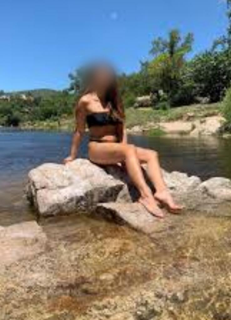 600414753: Chica busca chico en Orense