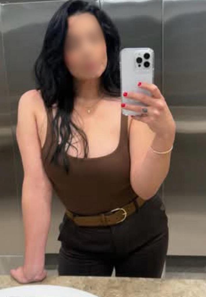 695427093: Chica busca chico en Ciudad Real