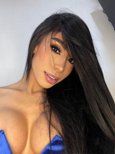 631589317: Chica busca chico en Alicante