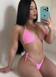 634888265: Chica busca chico en Barcelona