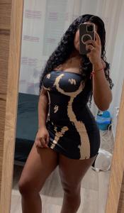 641487989: Chica busca chico en León