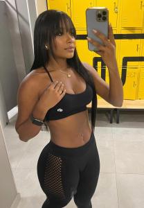 613463605: Chica busca chico en Lugo