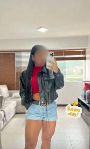 614902945: Chica busca chico en Pontevedra