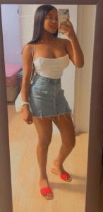 613758164: Chica busca chico en Tarragona